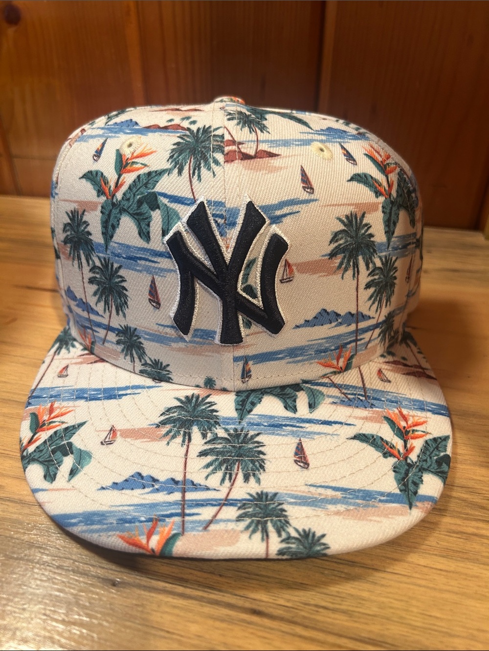 NY Yankees New Era Tropical Palm Snapback Hat - Cream, Blue & Green